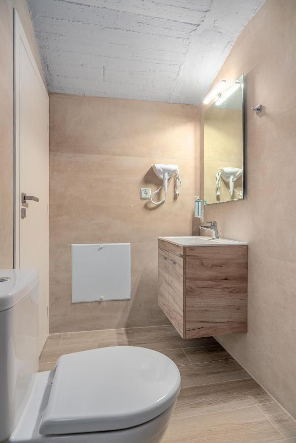 Vrahati Costa Vasia Boutique Apartments מראה חיצוני תמונה
